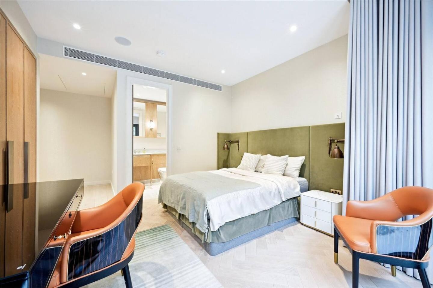 Appartement Duplex Holland Park! Check Photos! *