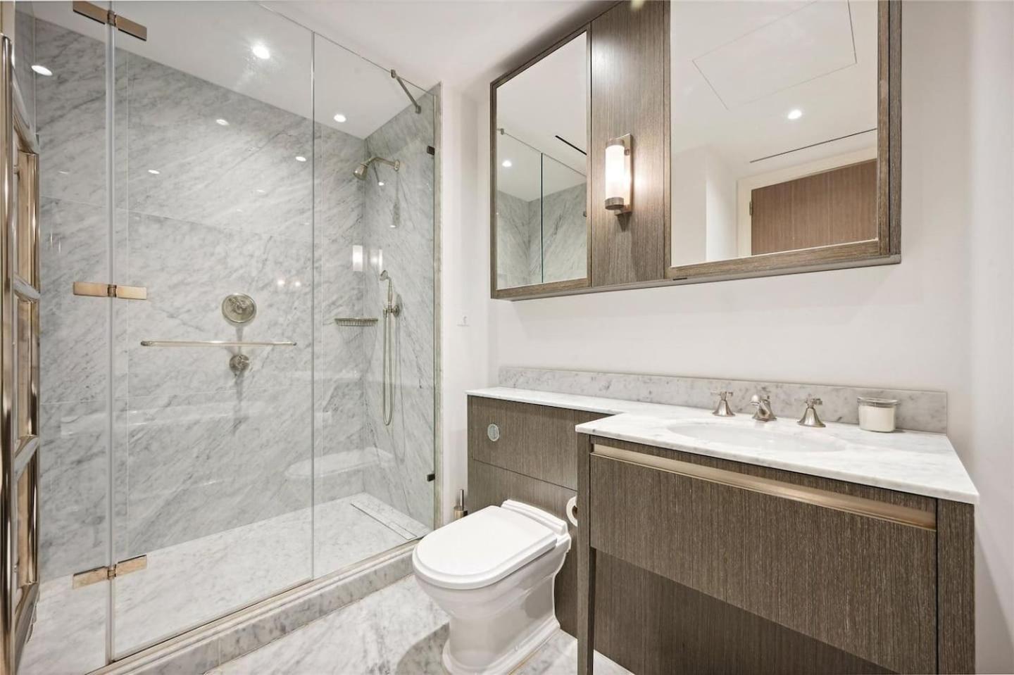 Appartement Duplex Holland Park! Check Photos!